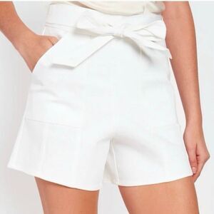 Cinq a Sept Rayla Flounce Shorts White Size 8